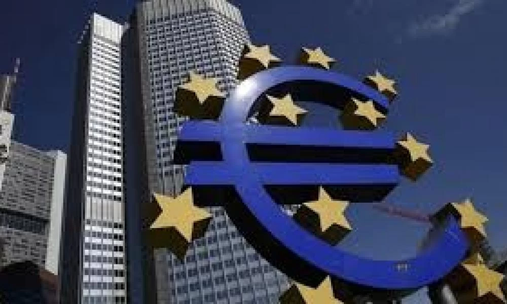 Φθηνά δάνεια ύψους - ρεκόρ 1,31 τρισ. ευρώ πήραν οι τράπεζες από την ΕΚΤ